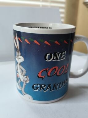 Bugs Bunny "One Cool Grandpa" Blue Ceramic Mug Dated 2000